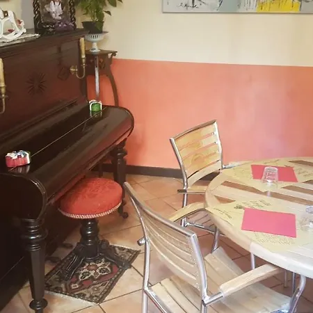 Laroca Nivi Apartment